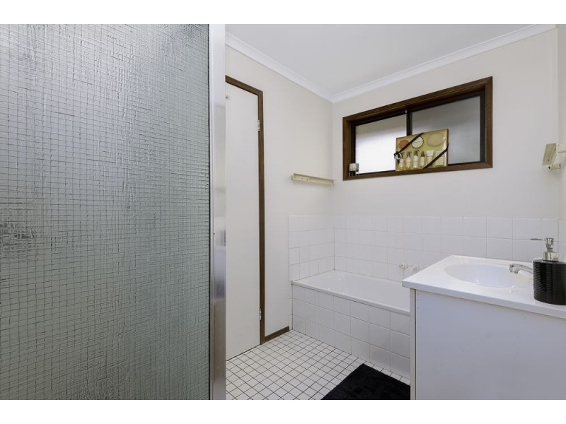 14 Robe Court, Helensvale QLD 4212
