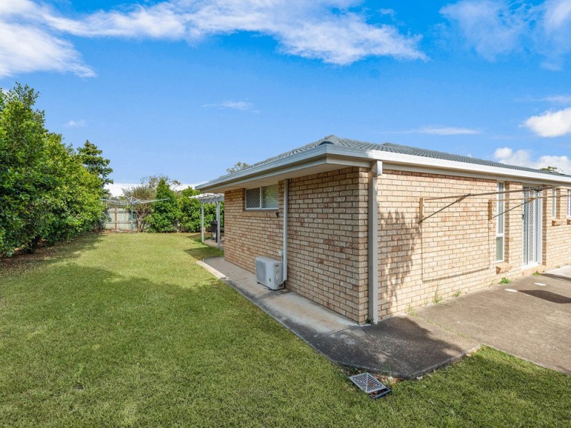 18 Ashwood Circuit, Birkdale QLD 4159