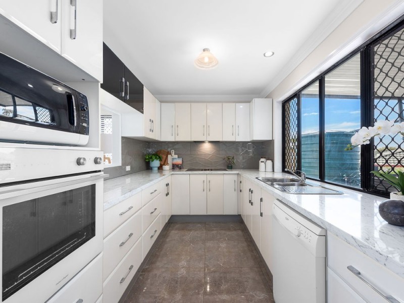 4 Tucana Place, Wynnum QLD 4178