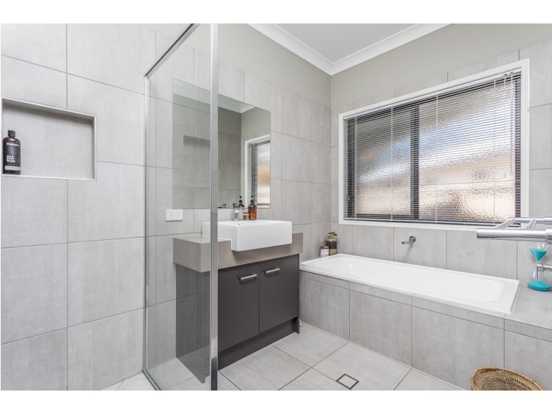 39 Aspire Parade, Griffin QLD 4503