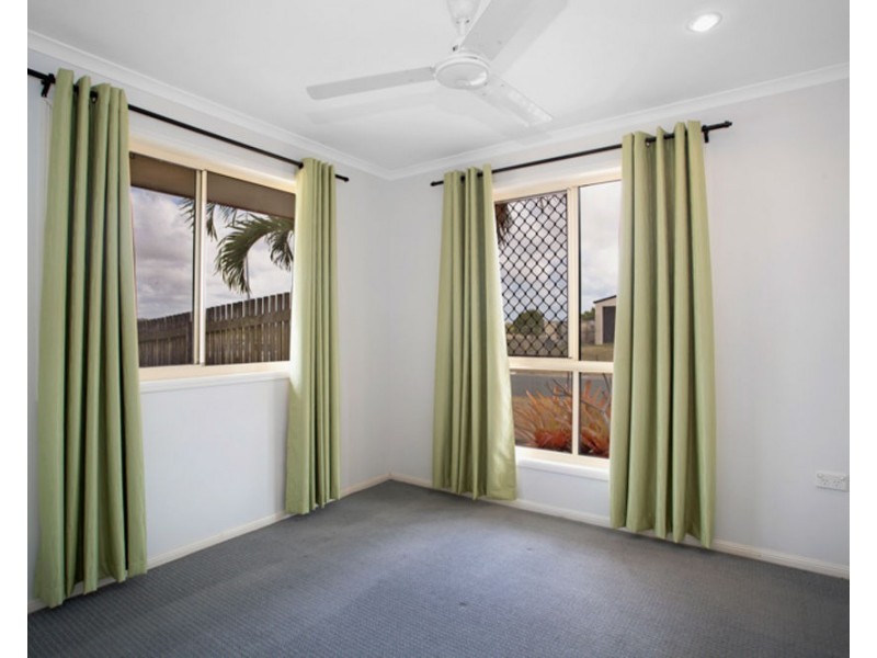 90 Emperor Drive, Andergrove QLD 4740