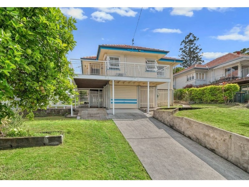 6 Goorama Street, Stafford QLD 4053