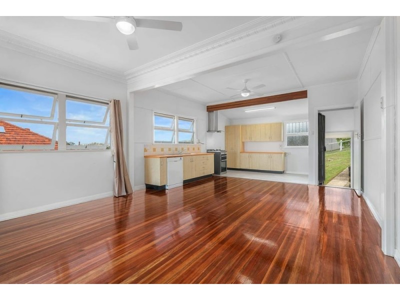 6 Goorama Street, Stafford QLD 4053