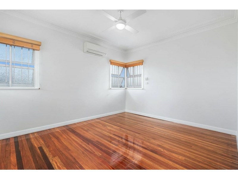 6 Goorama Street, Stafford QLD 4053