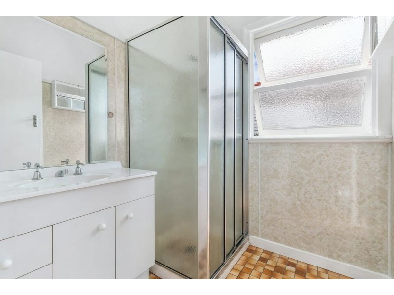 6 Goorama Street, Stafford QLD 4053