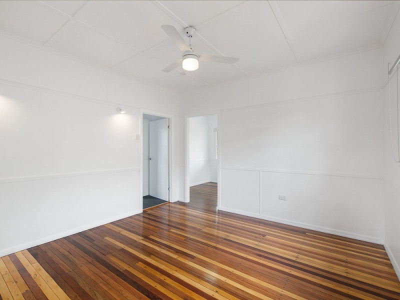 94 Scott Street, Stafford Heights QLD 4053