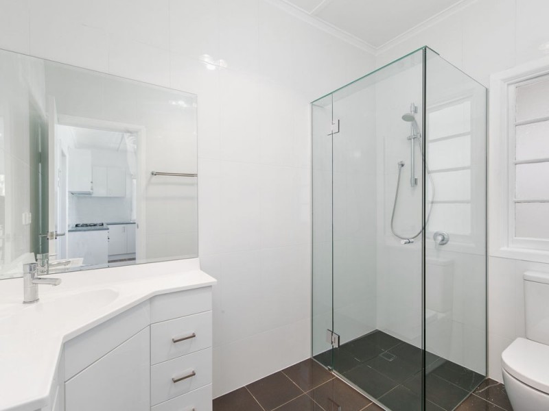 94 Scott Street, Stafford Heights QLD 4053