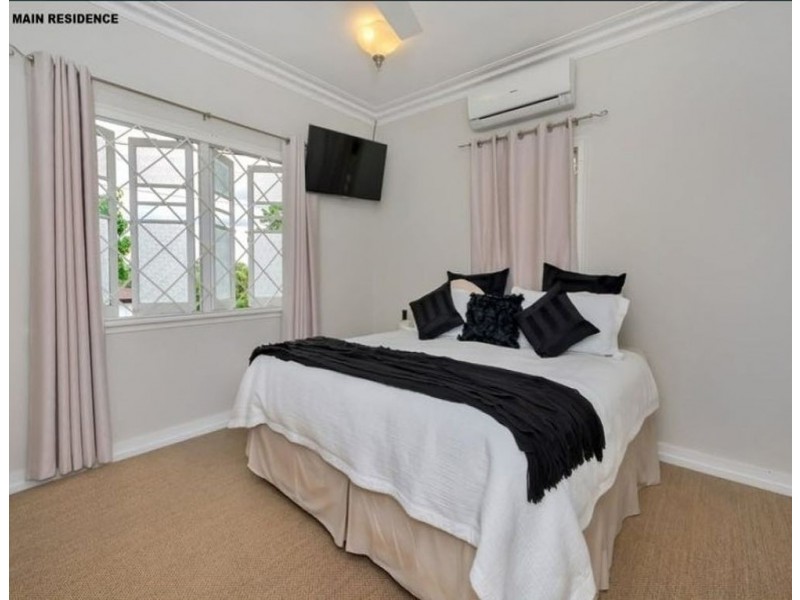 10 Lloyd George Street, Eastern Heights QLD 4305