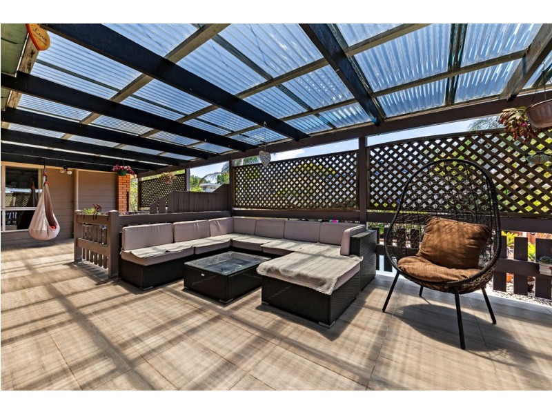 21 Samantha Street, Wynnum West QLD 4178
