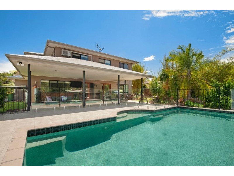 16 Haven Street, Southside QLD 4570