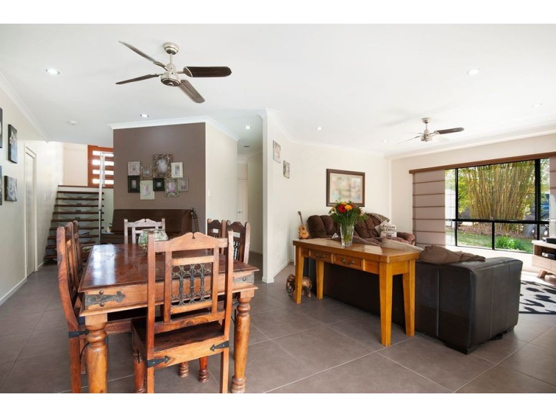 16 Haven Street, Southside QLD 4570