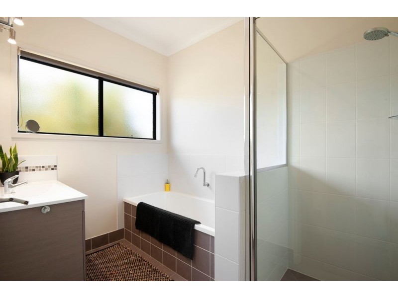 16 Haven Street, Southside QLD 4570