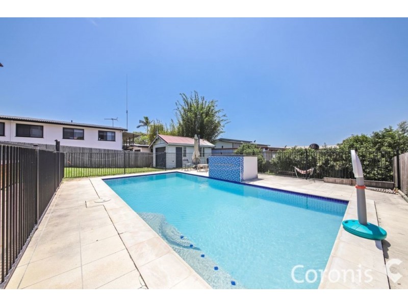 60 Delsie Street, Cannon Hill QLD 4170