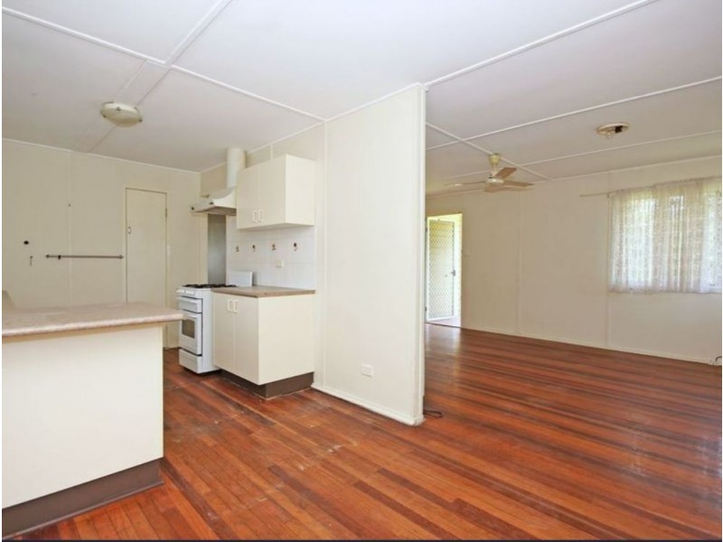 28 Coverack Street, Leichhardt QLD 4305