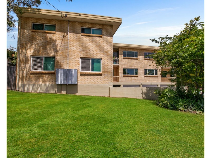 2/15 Crawford Avenue, Stafford QLD 4053