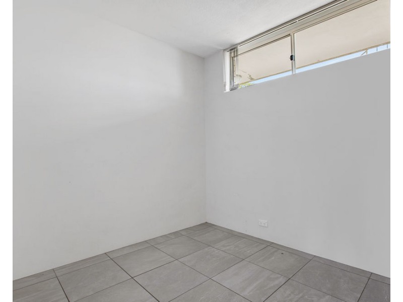 2/15 Crawford Avenue, Stafford QLD 4053