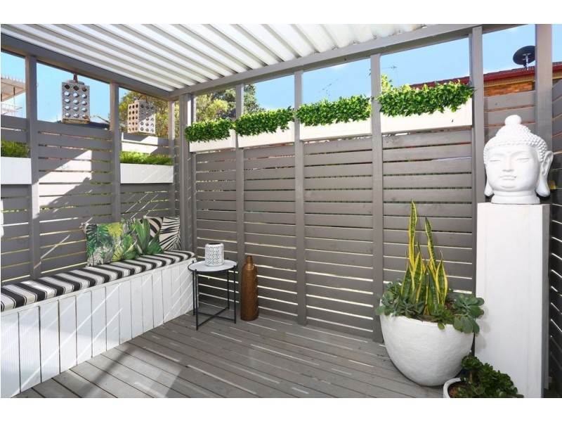 3/25 Imperial Parade, Labrador QLD 4215