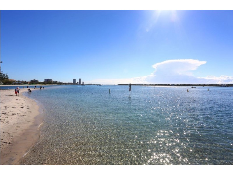 3/25 Imperial Parade, Labrador QLD 4215