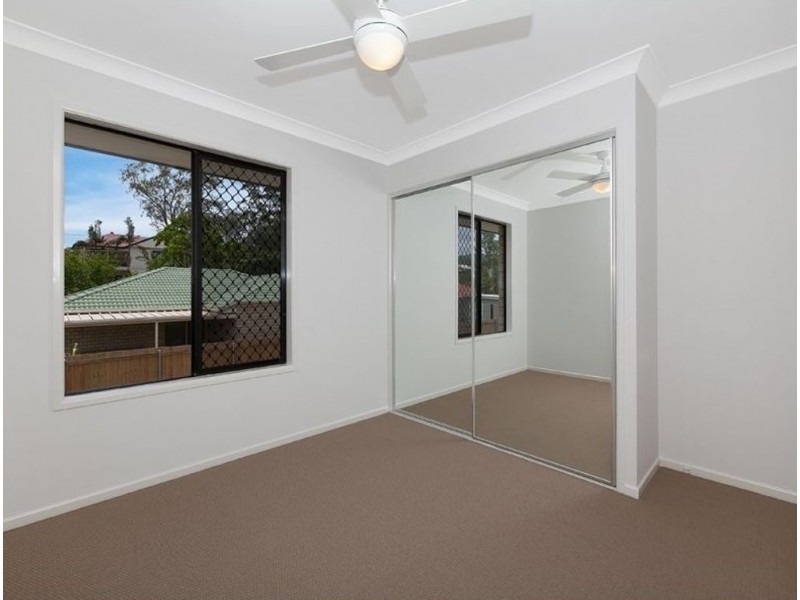 24 Zeitoun Street, Mitchelton QLD 4053