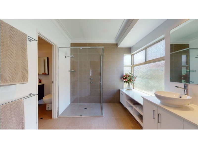 6 Olsen Court, Woodvale WA 6026