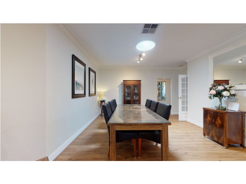 6 Olsen Court, Woodvale WA 6026