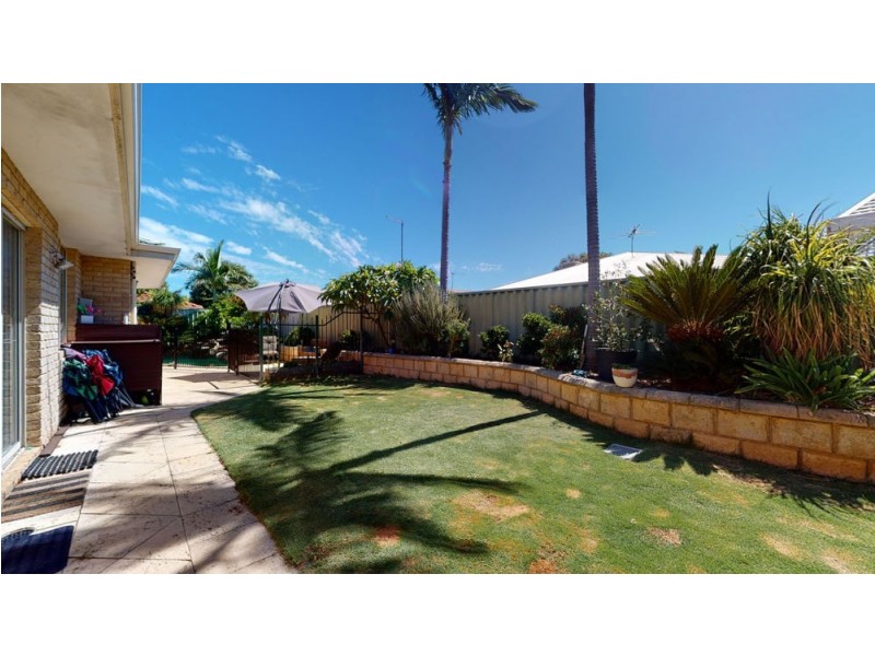 6 Olsen Court, Woodvale WA 6026