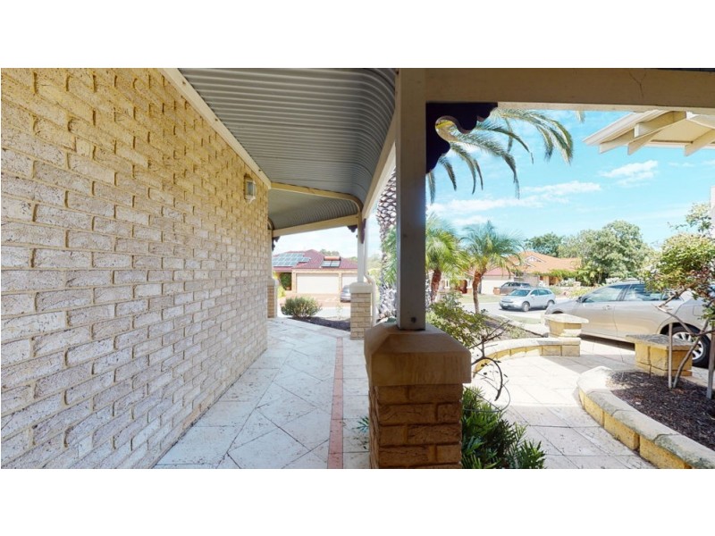 6 Olsen Court, Woodvale WA 6026