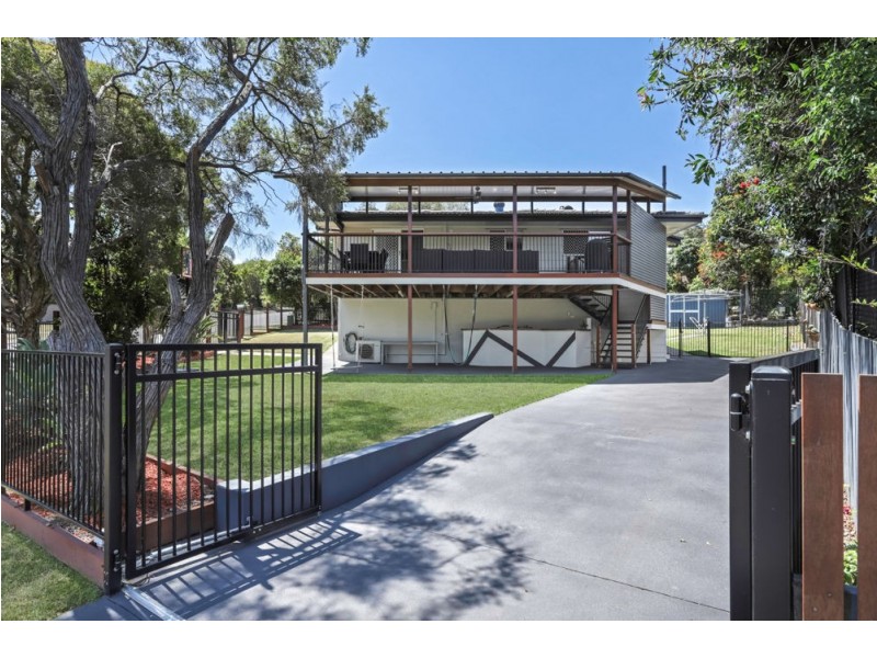 33 Coleraine Street, Ferny Grove QLD 4055