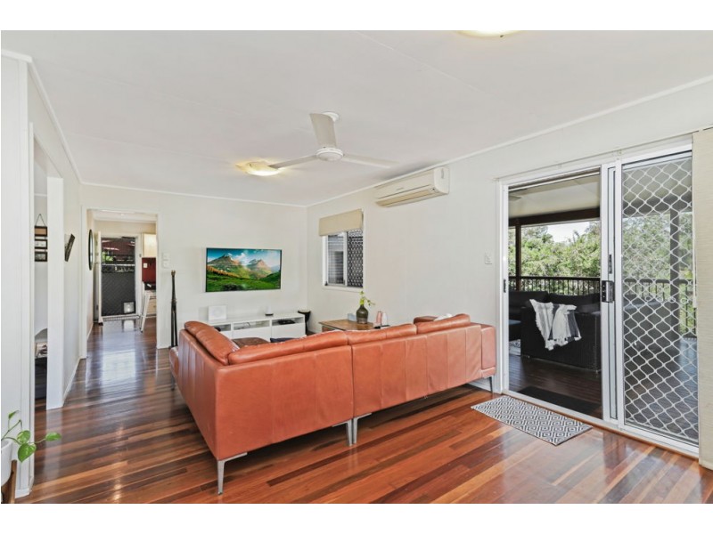 33 Coleraine Street, Ferny Grove QLD 4055