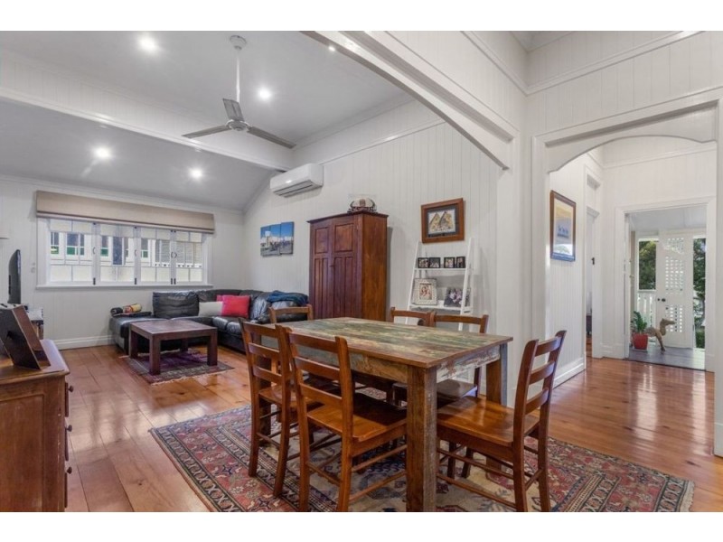 68 Cramond Street, Wilston QLD 4051