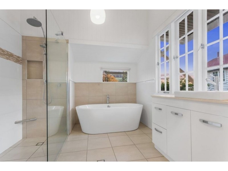 68 Cramond Street, Wilston QLD 4051