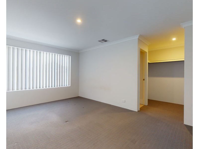10 Ryhill Crescent, Wellard WA 6170