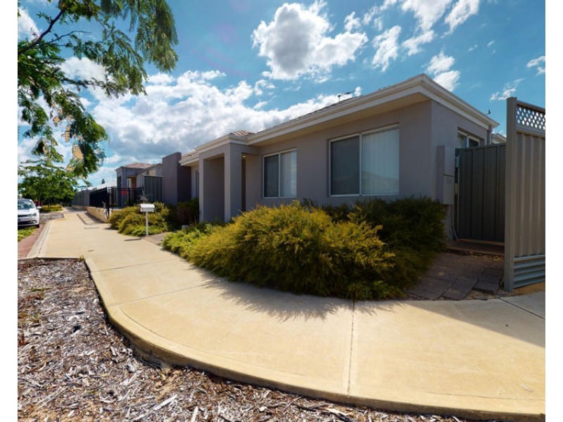 10 Ryhill Crescent, Wellard WA 6170