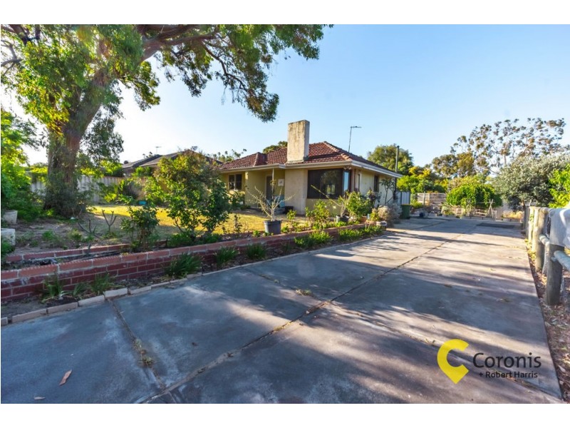 52 Waverley Road, Coolbellup WA 6163
