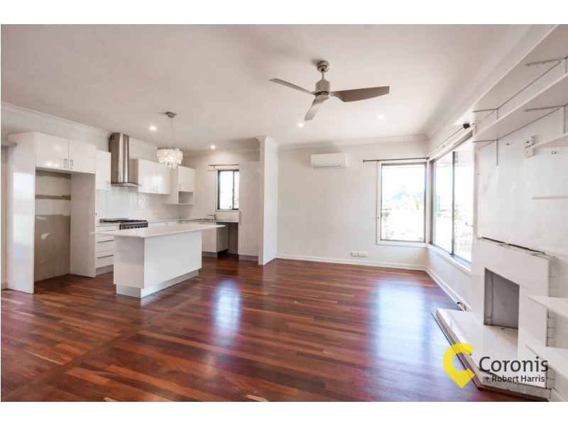 52 Waverley Road, Coolbellup WA 6163