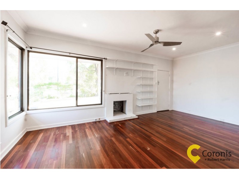 52 Waverley Road, Coolbellup WA 6163