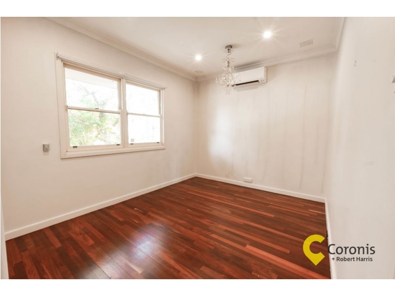 52 Waverley Road, Coolbellup WA 6163