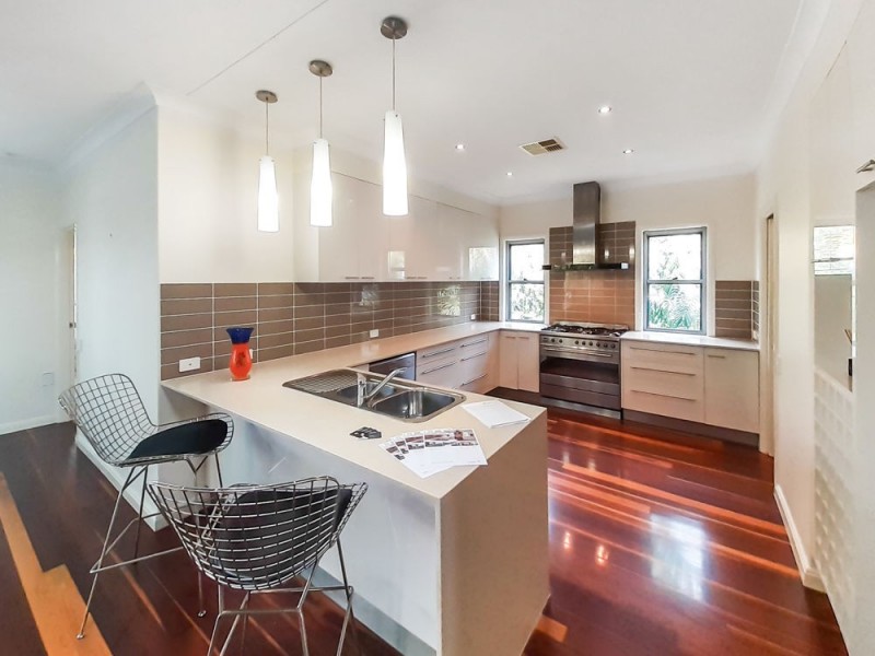 23 Rawson Street, Wooloowin QLD 4030