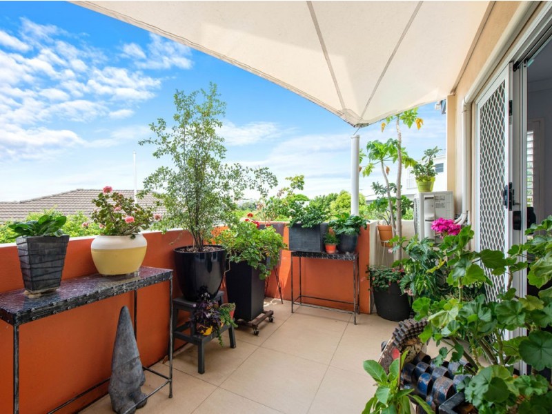 4/16 Miles Street, Hawthorne QLD 4171