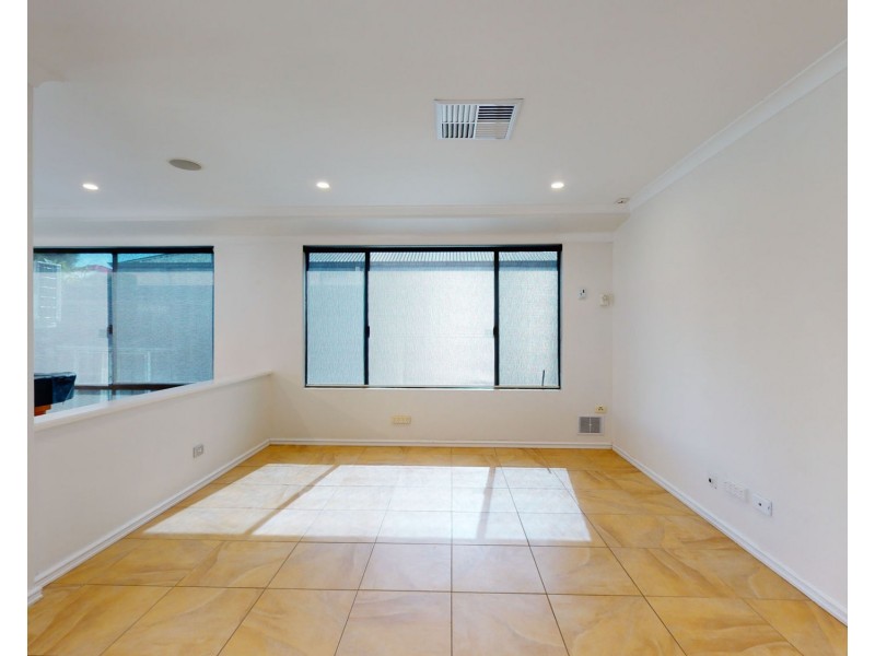 56 Woodbine Loop, Tapping WA 6065