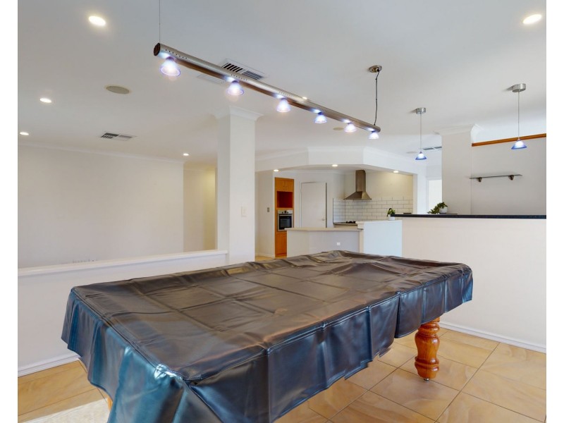 56 Woodbine Loop, Tapping WA 6065