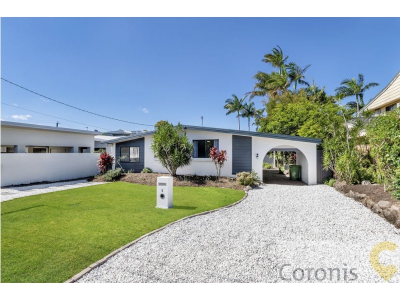 5 Raymond Avenue, Bundall QLD 4217