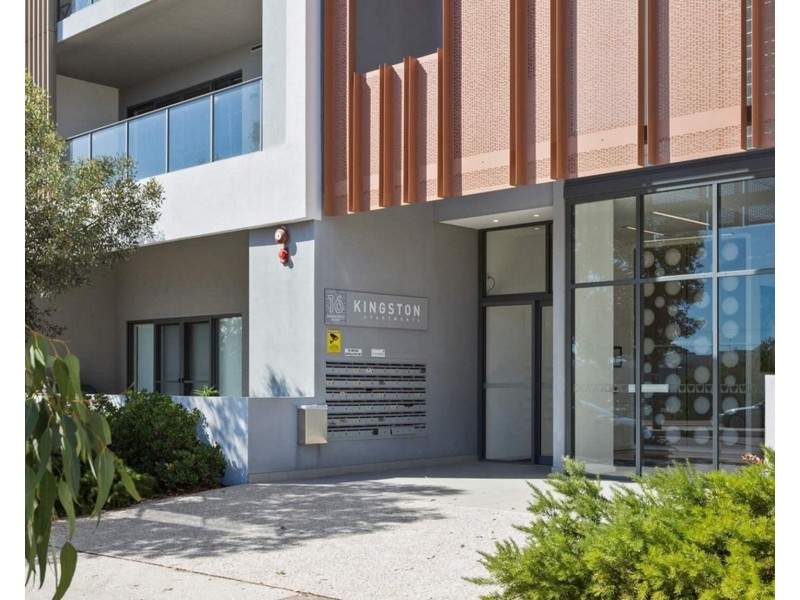 49/16 Midgegooroo Avenue, Cockburn Central WA 6164