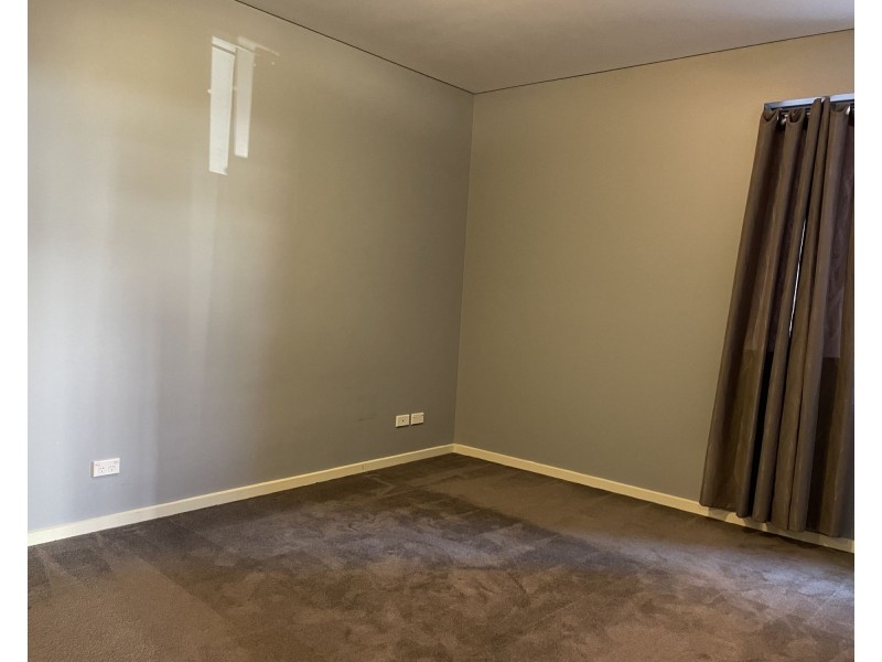 49/16 Midgegooroo Avenue, Cockburn Central WA 6164