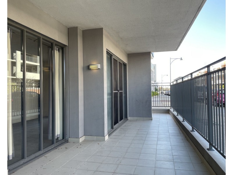 49/16 Midgegooroo Avenue, Cockburn Central WA 6164