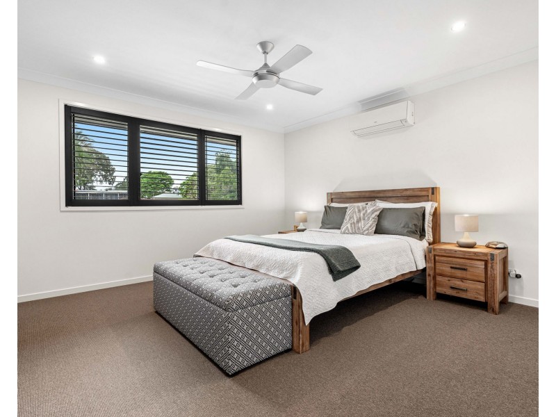 71 Hutton Ave, Wynnum QLD 4178