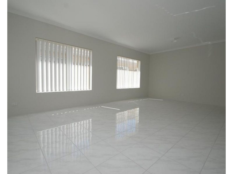 1b Tavistock Crescent, Lynwood WA 6147