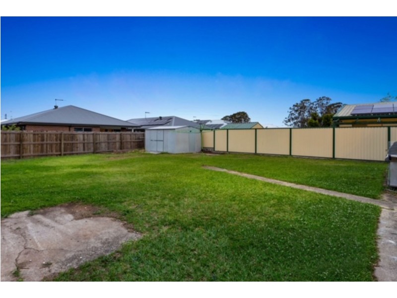 64 Peter Street, Strathpine QLD 4500