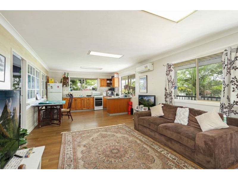 18 Forest Street, Moorooka QLD 4105