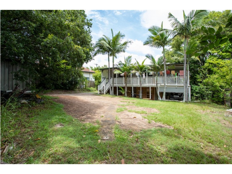 18 Forest Street, Moorooka QLD 4105